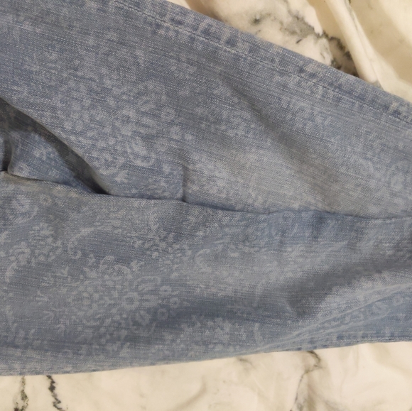 Floral SkinnyJeans - Picture 4 of 8